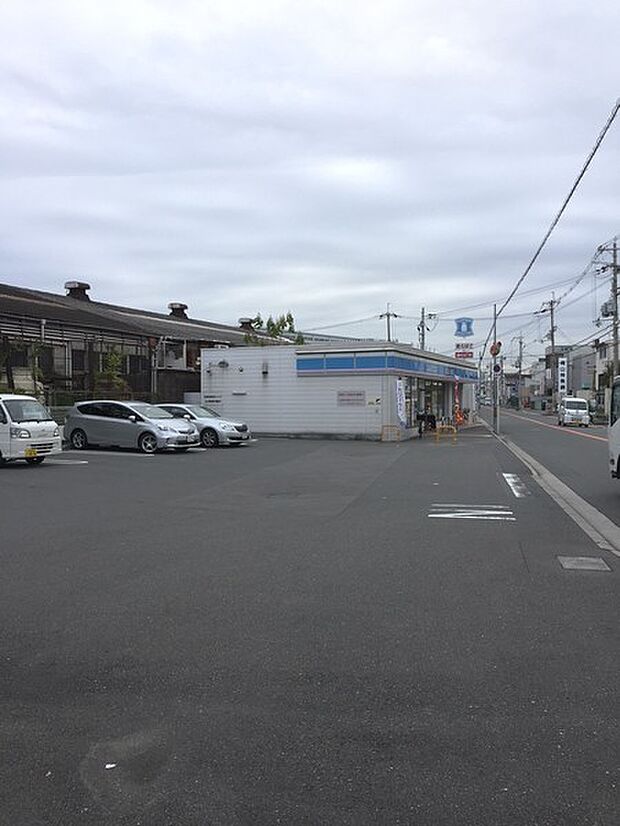 ローソン 東大阪箕輪2丁目店まで963m