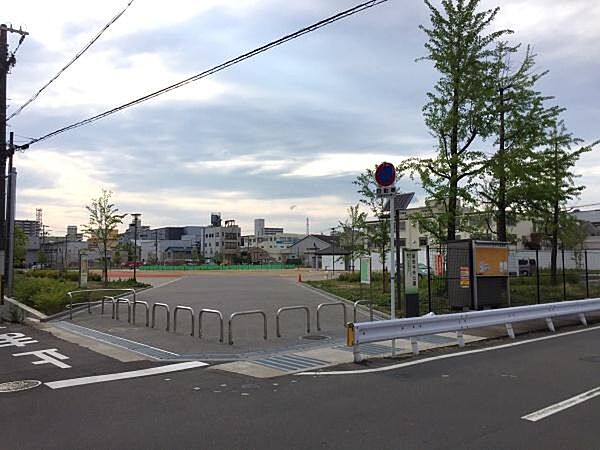 新田中央公園まで489m