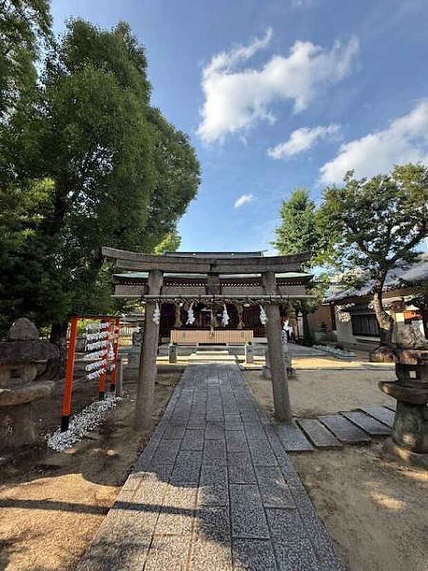 栗原神社まで879m