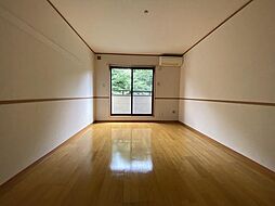 クレストヒル 203 2階1Kのリビング/ダイニング