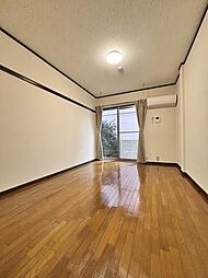 マンション神保 101 1階ワンルームのリビング/ダイニング