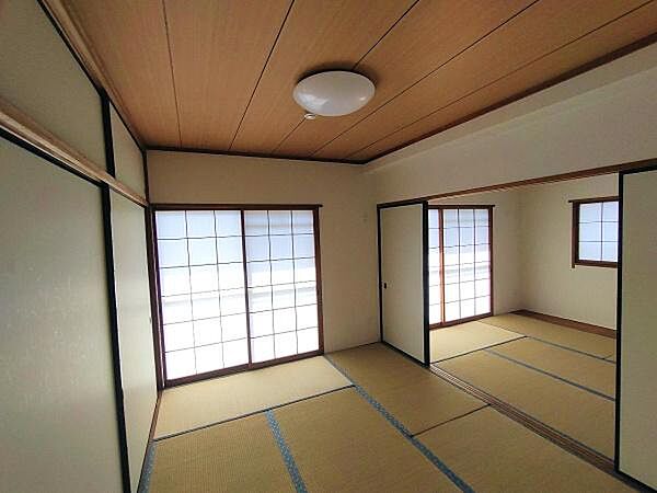 東側和室