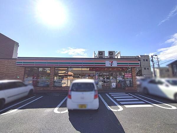 セブンイレブン名古屋高間町店まで470m