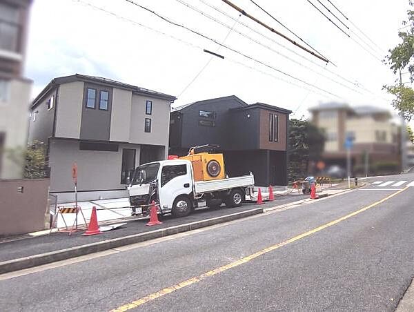 現地と前面道路