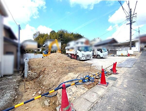 現地と前面道路