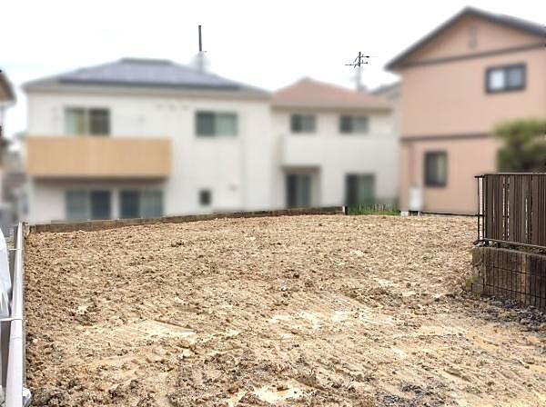 現地