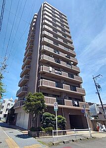 外観：マンション外観