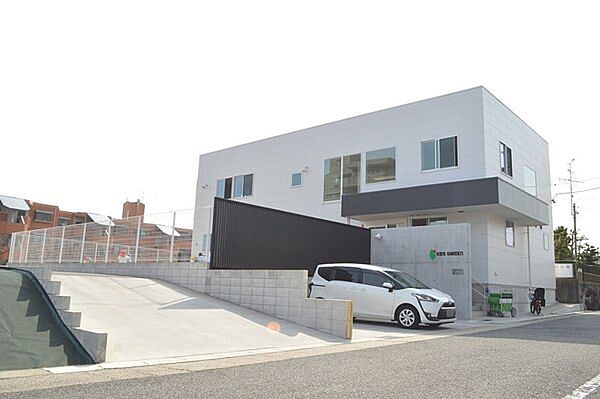 キッズガーデン植田東まで180m
