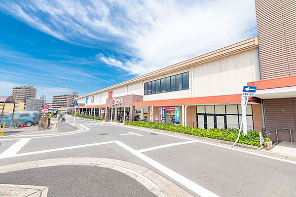 ピアゴ植田店まで750m