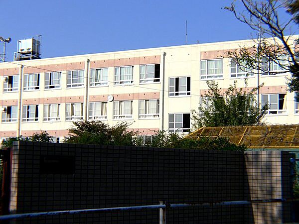 名古屋市立戸笠小学校まで550m