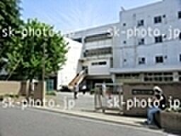 鎌倉市立深沢中学校まで680m