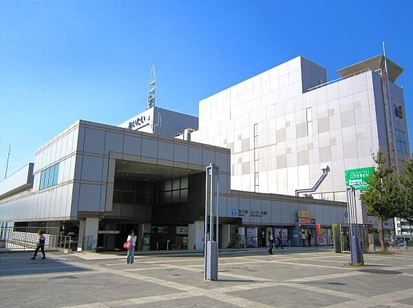 センター北駅（市営地下鉄ブルーライン、グリーンライン）まで1250m