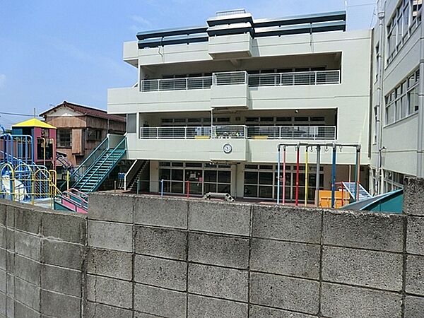ぎんなん幼稚園まで1539m