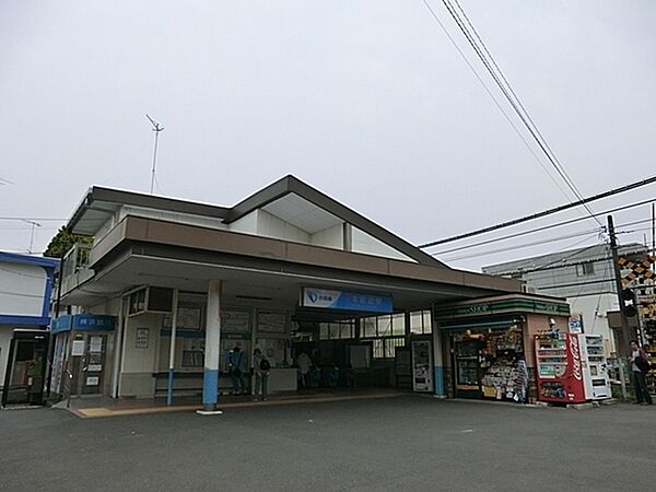 本鵠沼駅(小田急 江ノ島線)まで784m