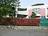 周辺：モンタナ幼稚園まで647m