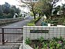 周辺：横浜市立上寺尾小学校まで800m