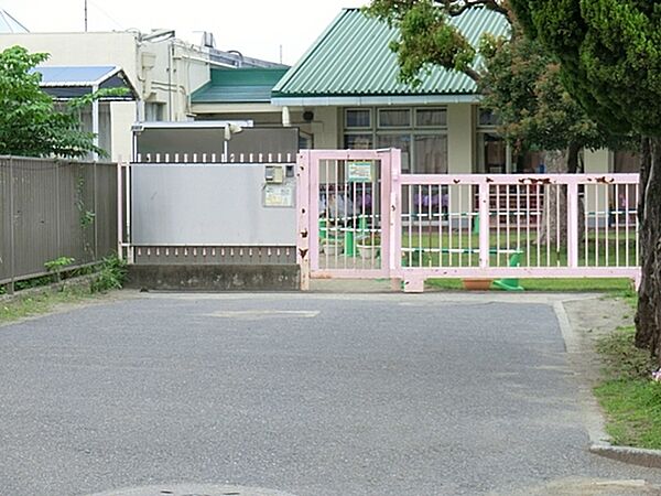 横浜市鴨居保育園まで1437m