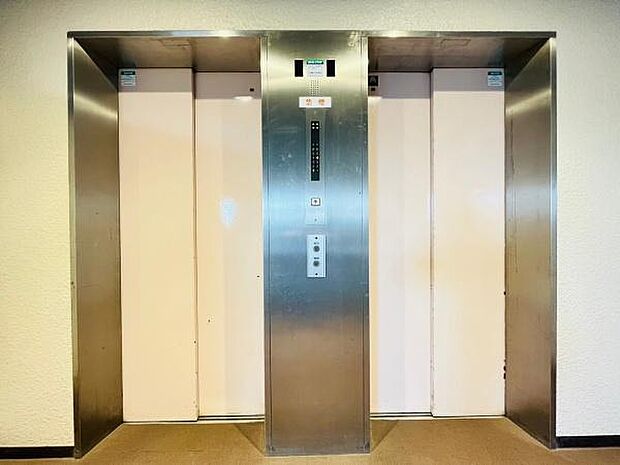 2機のエレベーター設備で、朝のエレベーター待ちも緩和されますね。