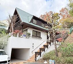 神奈川県横浜市青葉区美しが丘３丁目