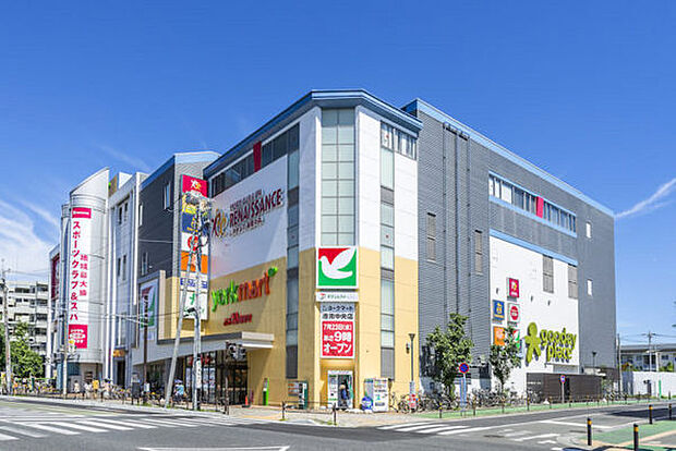 ヨークマート港南中央店まで681m