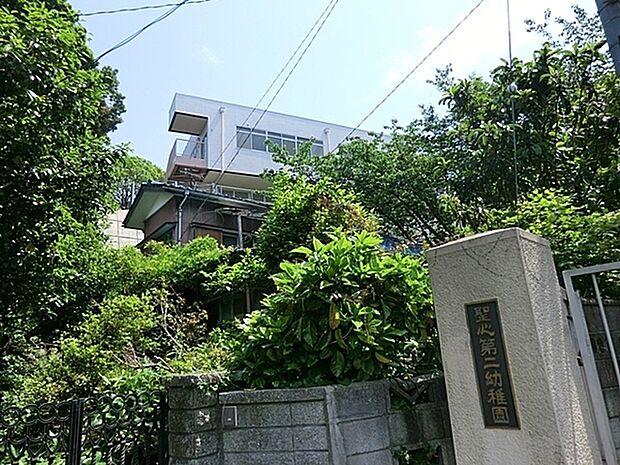 認定こども園聖心第二幼稚園まで748m