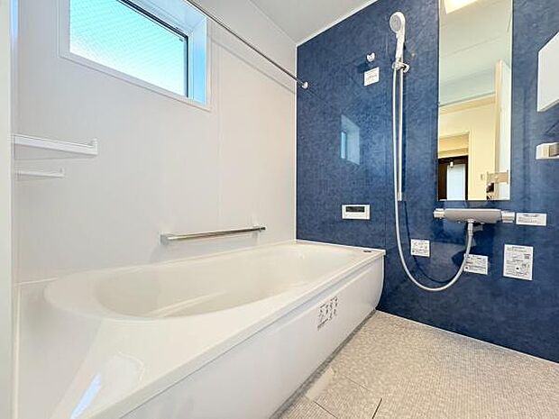 浴室換気乾燥暖房機付です・梅雨の時期は大活躍です。