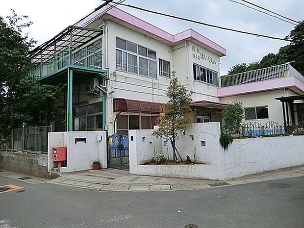 長井婦人会保育園まで1030m