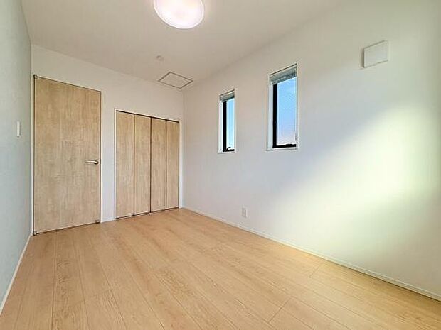 広さ×収納です。子供部屋から寝室まで利用可能です。