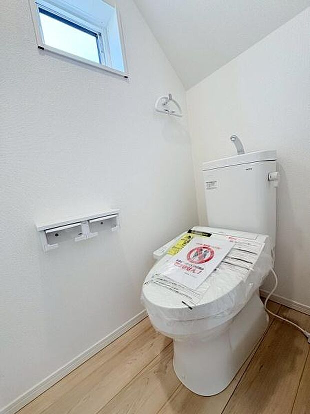 いつも綺麗に清潔に!ウォッシュレット付きトイレです。