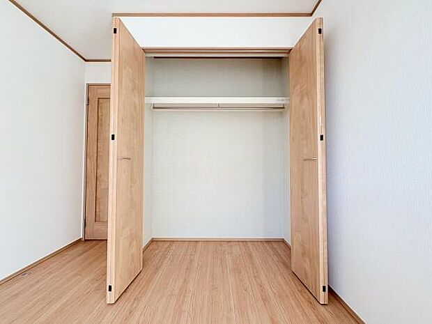 全部屋収納付きです!