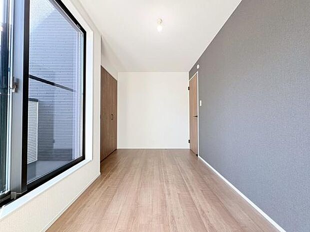 子供部屋5.3帖!ご家族の成長に合わせてお部屋の使い方を変更できますね。