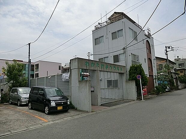 若竹幼稚園まで642m