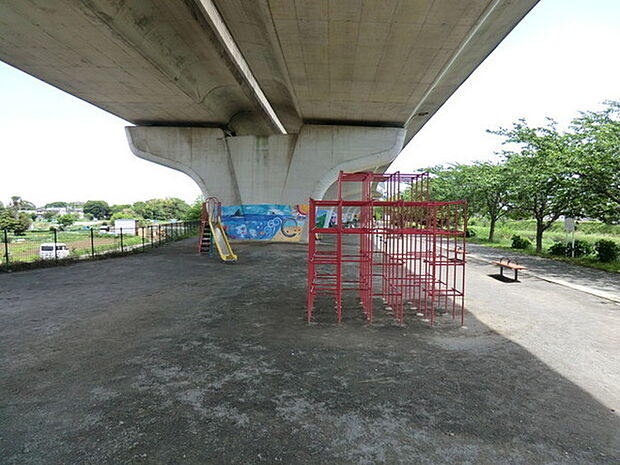 湘南夢わくわく公園まで3419m