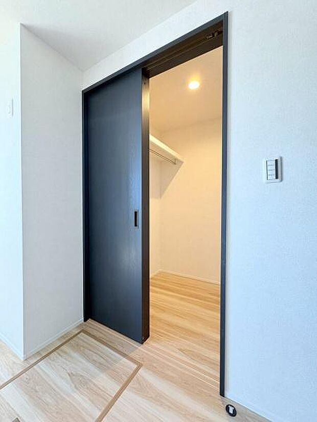 全部屋に収納と各エリアに収納スペースがあります！