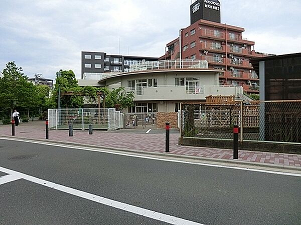 しののめ保育園まで893m