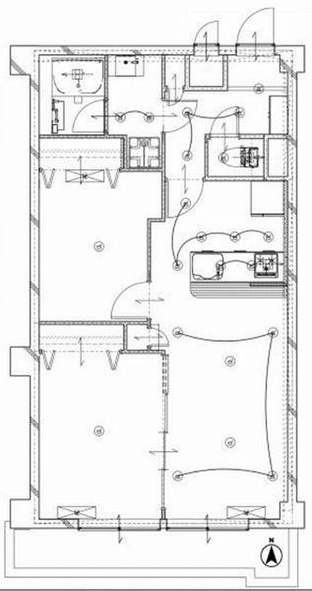 新規内装リフォーム済(2024年3月)。最上階南向きの明るいお部屋です。会話が弾むカウンターキッチンです。各居室に収納付です。洋室の引戸を開放してリビングと一体で使えます。