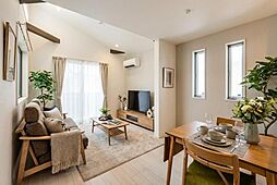 神奈川区六角橋4丁目 2SLDKのリビング/ダイニング