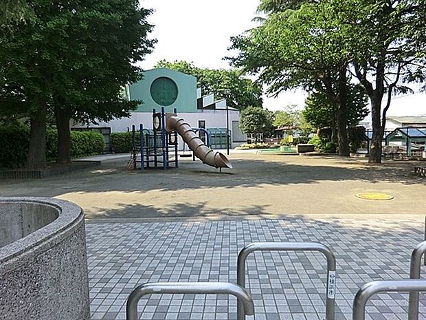 清水ケ丘ふれあい公園まで800m