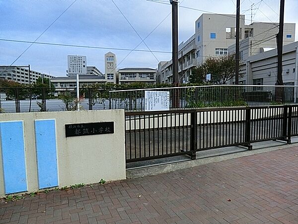 横浜市立都筑小学校まで400m