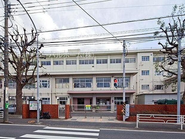 横浜市立瀬谷さくら小学校まで650m