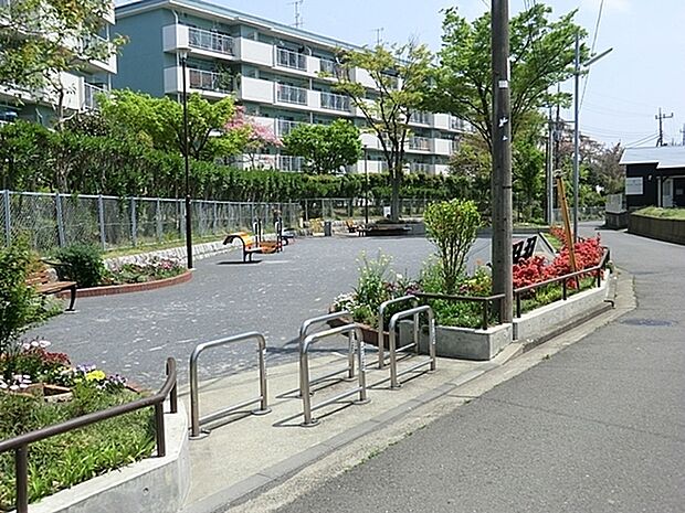 菅田第三公園まで350m