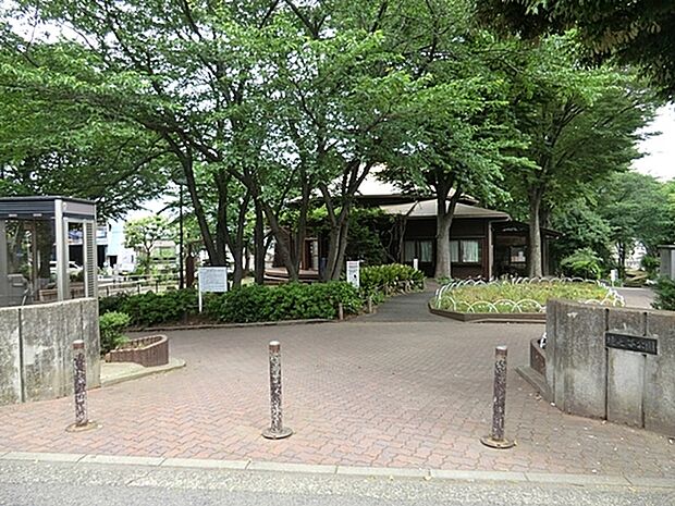 境之谷公園まで240m