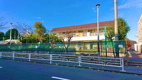 たけやまの森保育園まで750m