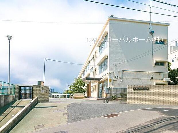 横浜市立今宿小学校まで280m