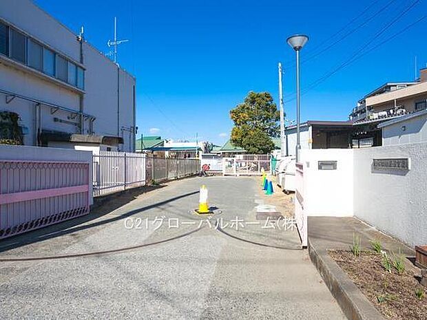 横浜市鴨居保育園まで1300m