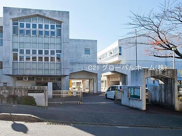 横浜市立上白根北中学校まで600m