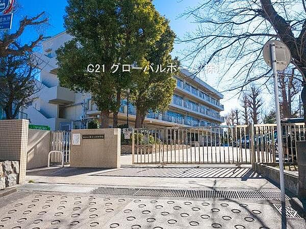 横浜市立保土ケ谷中学校まで1800m