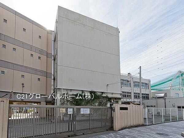 横浜市立神大寺小学校まで350m