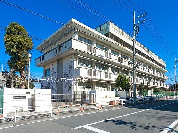 横浜市立緑小学校まで1000m