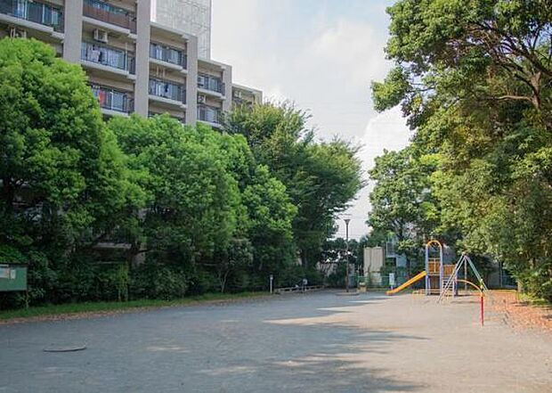 箕輪舟下公園まで240m